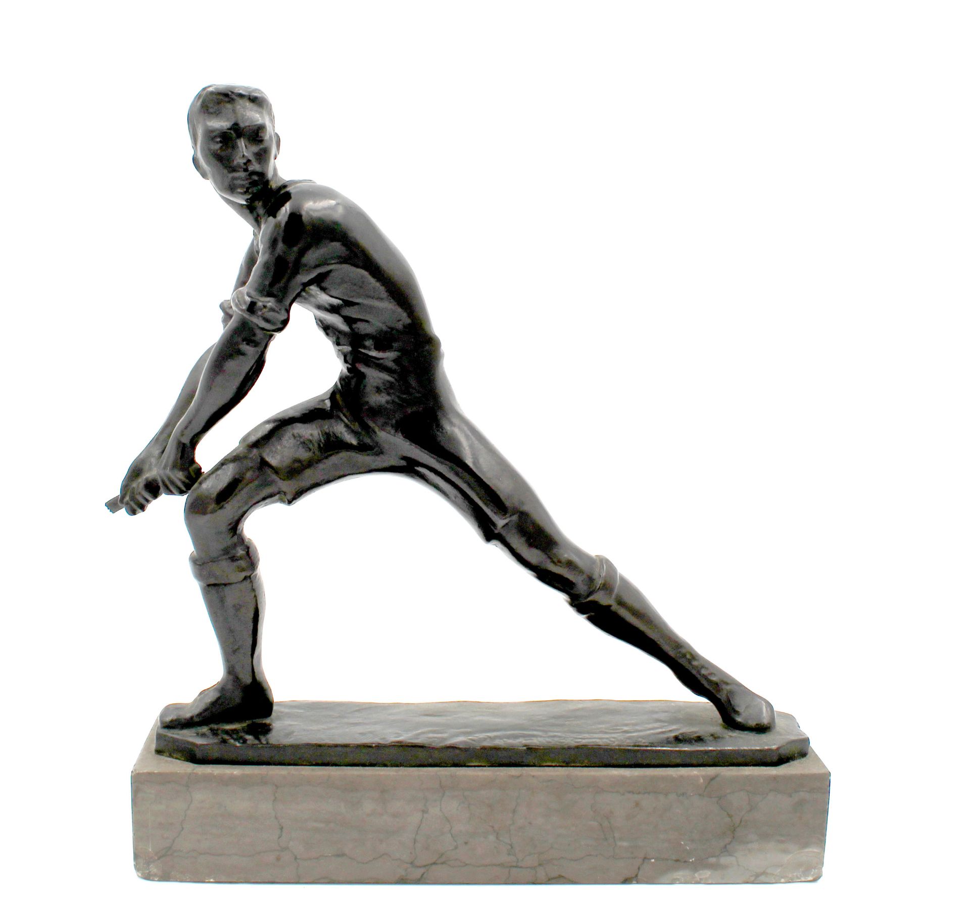 Melchior VON HUGO (1872 - ?). Sportler. 1922.22 cm x 23 cm. Bronze, am Sockel signiert und datiert