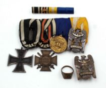 Große Ordensspange und passender Uniform - Ordensspange.Von links nach rechts.Eisernes Kreuz 2.