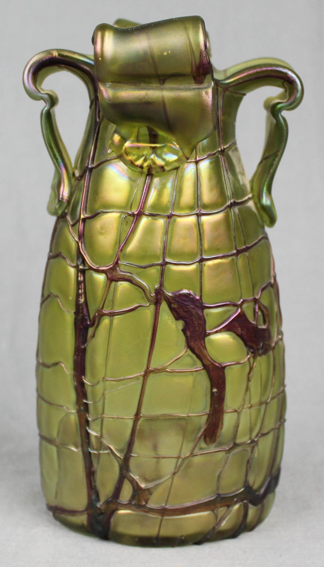 Vase. Jugendstil.23 cm hoch. Vermutlich Pallme König & Habel. Glashütte Elisabeth Kosten, Teplitz