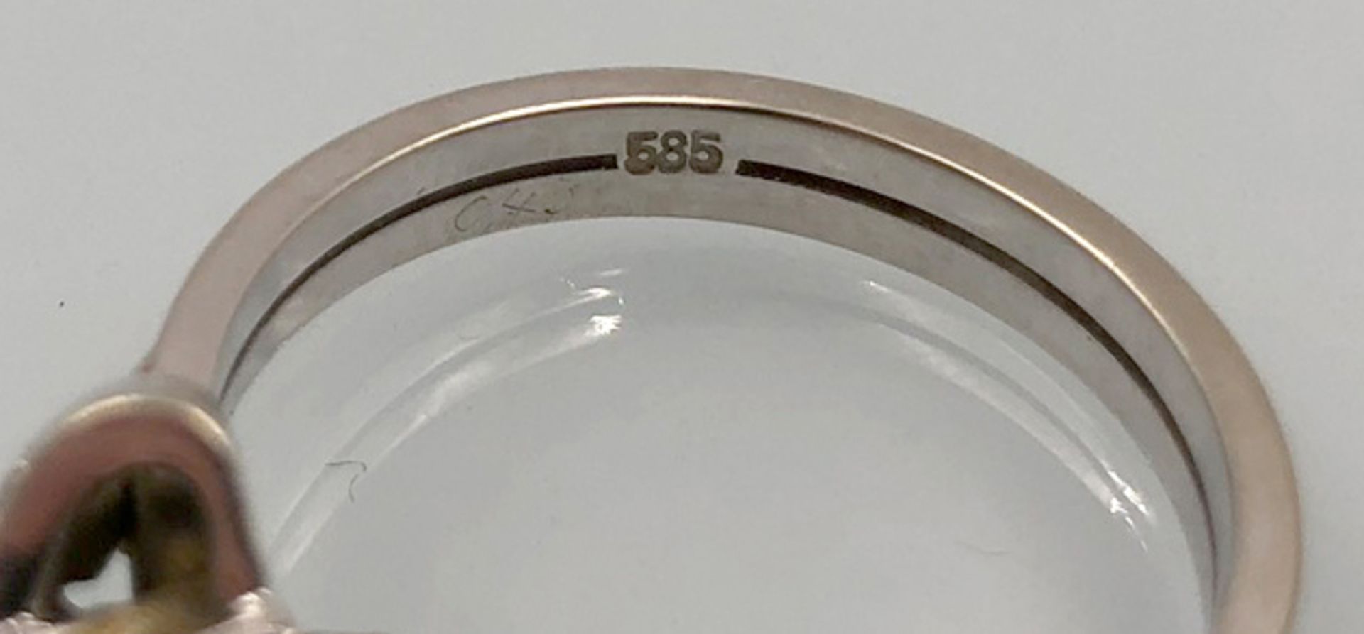 Weiß Gold 585. Ring mit Brillanten.4,0 Gramm Gesamtgewicht. Der mittige Diamant 4,48 mm Durchmesser, - Bild 11 aus 13