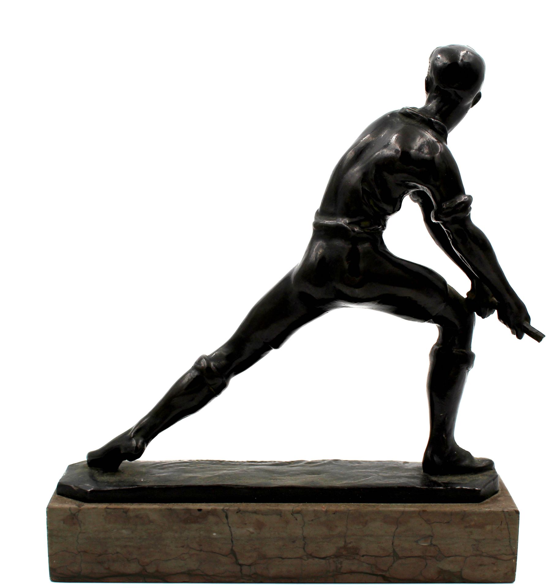 Melchior VON HUGO (1872 - ?). Sportler. 1922.22 cm x 23 cm. Bronze, am Sockel signiert und datiert - Bild 4 aus 9