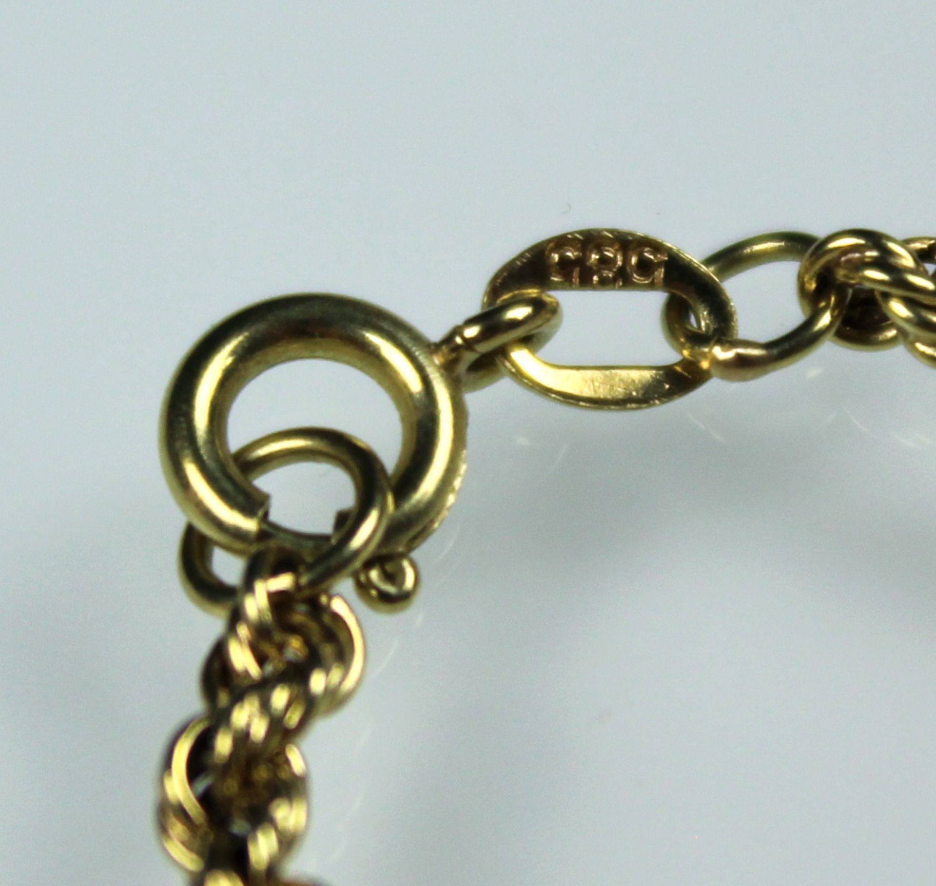 Gelb Gold 585. Halskette. Armkette mit Brillant, dazu ein Anhänger.20,9 Gramm Gesamtgewicht. - Bild 8 aus 10