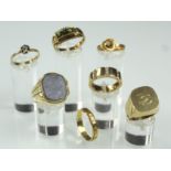 7 Ringe. Gelb Gold 585.37,2 Gramm Gesamtgewicht. Unter anderem mit Brillanten / Diamanten und