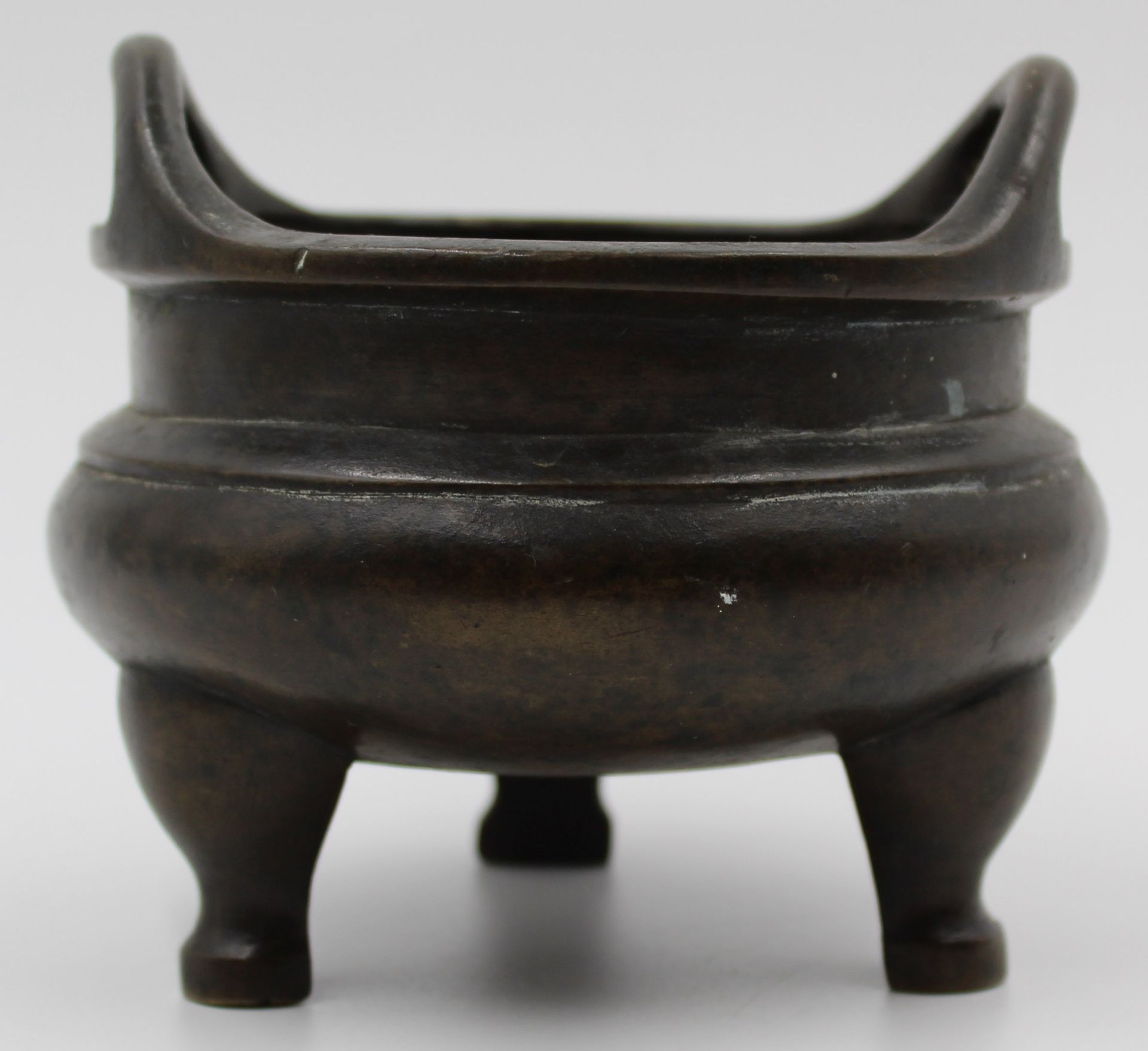 Weihrauchbrenner, China, 6- Zeichen- Marke.8 cm hoch. 11 cm im Durchmesser.Incense burner, China, - Bild 4 aus 9