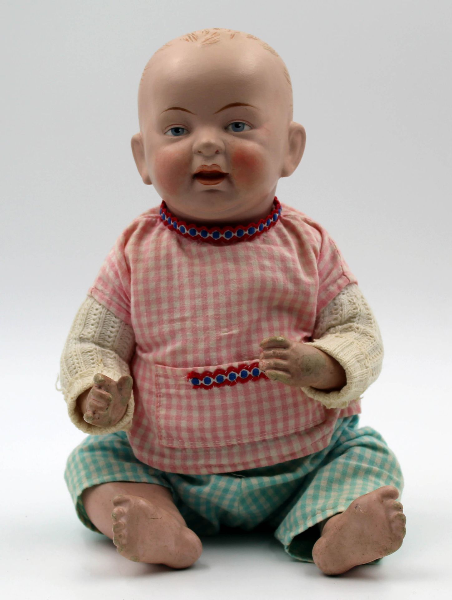 Puppe mit Porzellankopf und Porzellangliedern.41 cm hoch.Doll with porcelain head and porclain - Bild 5 aus 12