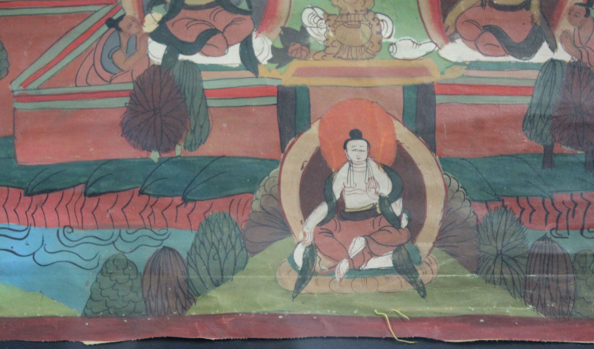 Zwei Thangka ''Weisse Tara auf Lotusblume'' und ''Grüne Tara''61 cm x 49 cm und 61 cm x 42 cm. - Image 3 of 13