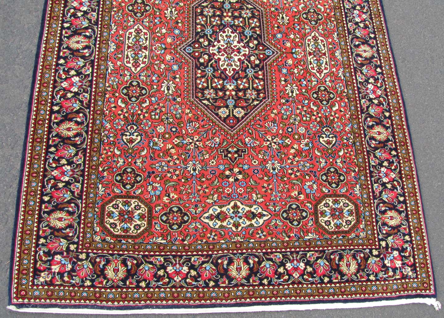 Ghom Perserteppich. Iran. Feine Knüpfung mit Korkwolle.155 cm x 110 cm. Orientteppich. Handgeknüpft. - Image 2 of 6