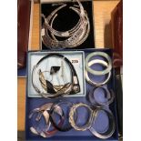 A very decorative lot of costume jewellery including bangles, including a pair in 925 silver, modern