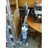A Vax Air Cordless Lift Solo vacuum cleaner. [next to lot 858] FOR DETAILS OF ONLINE BIDDING ON THIS