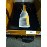 A presentation box of Veuve Clicquot Ponsardin champagne, 75 cl, with a pair of flutes and a bag,