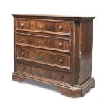 CHEST OF DRAWERS IN WALNUT, CENTRAL ITALY LATE 17TH CENTURY