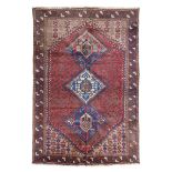 HAMADAN CARPET EARLY 20TH CENTURY