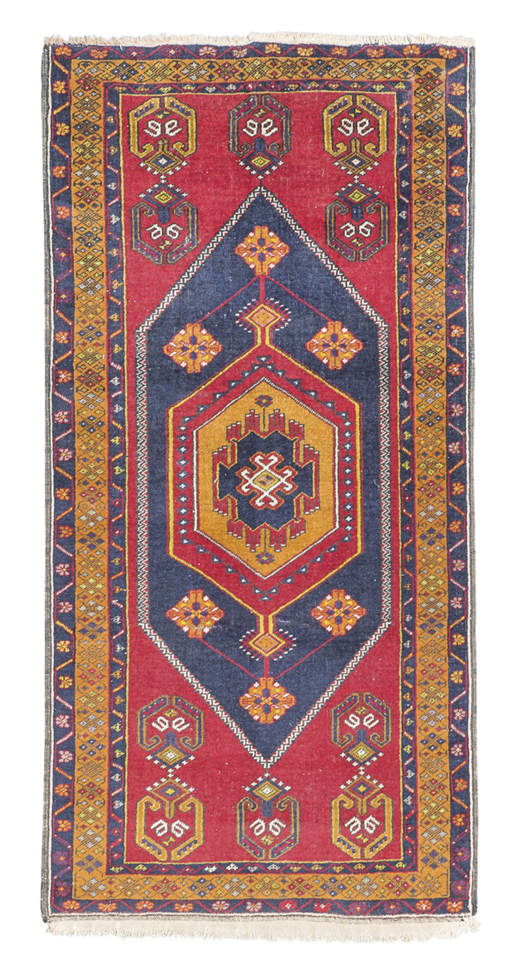 YAHYALI ANATOLIC CARPET EARLY 20TH CENTURY