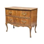 COMMODE IN BRIGHT WALNUT EMILIA 18TH CENTURY