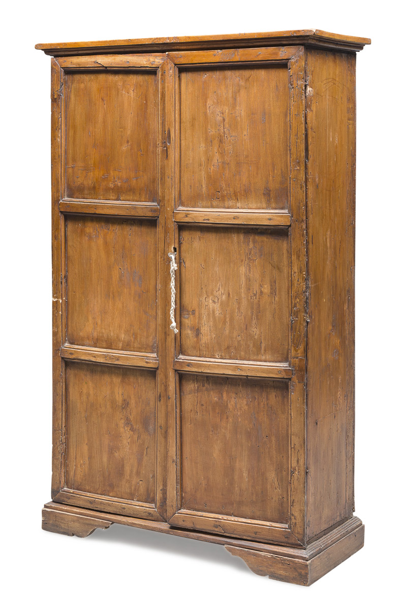 WALNUT CABINET PROBABLY UMBRIA 18TH CENTURY