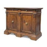 BEAUTIFUL SIDEBOARD IN WALNUT PROBABLY ROME EARLY 18th CENTURY