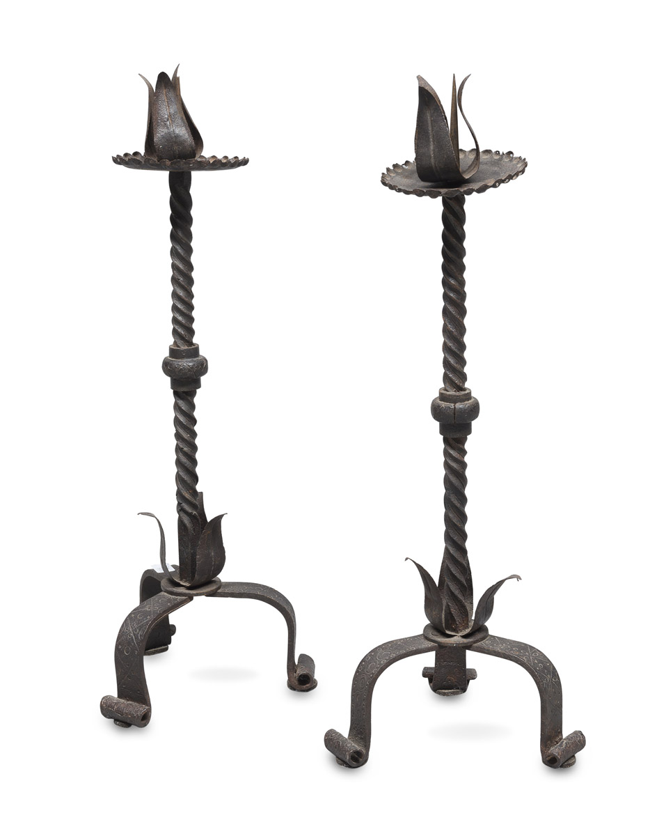 PAIR OF WROUGHT IRON CANDLESTICKS END 18TH CENTURY