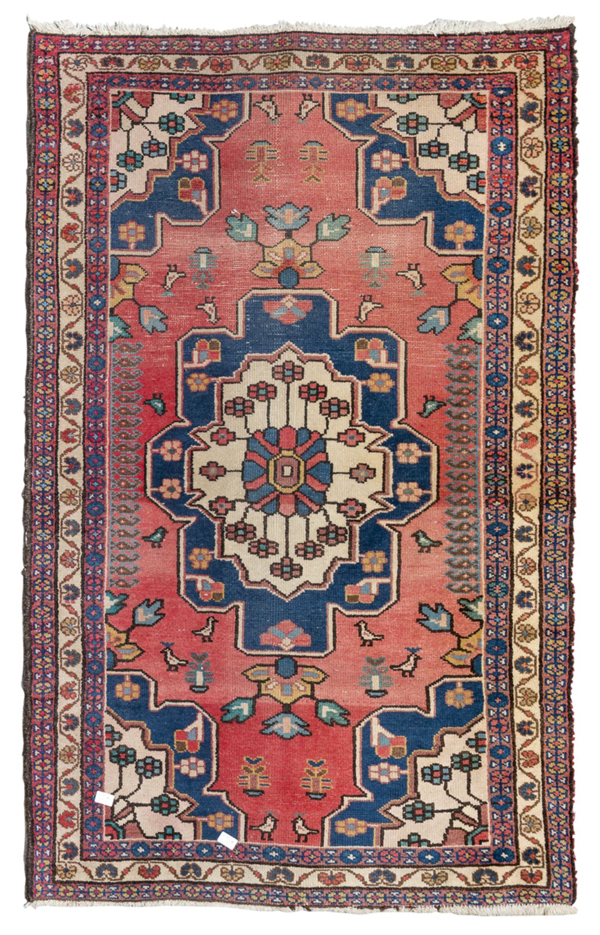 YALAMEH CARPET EARLY 20TH CENTURY