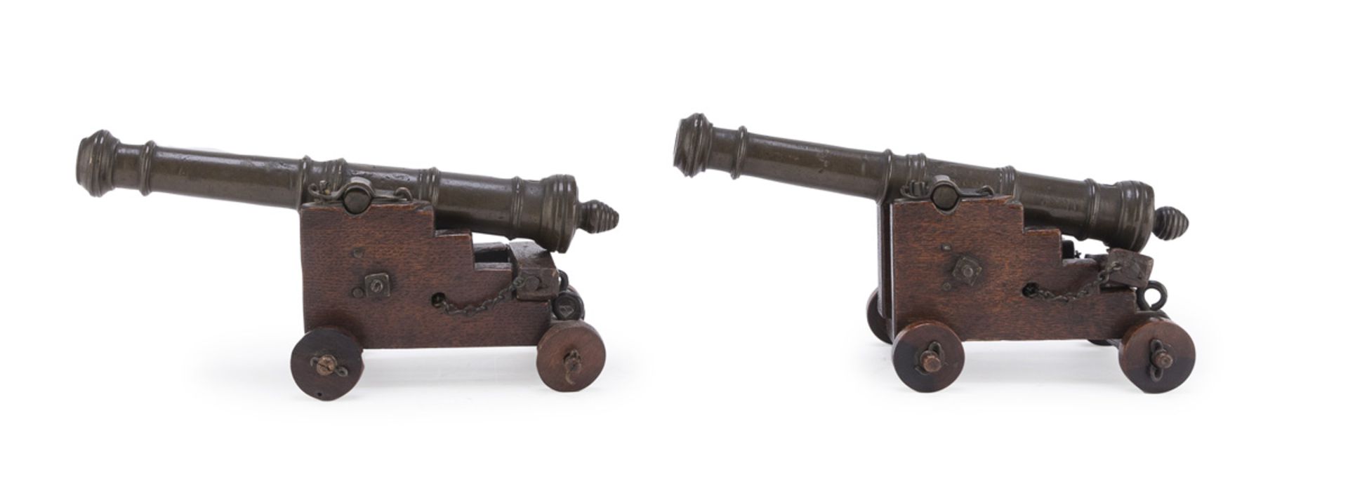 PAIR OF CANNON MODELS END OF THE 18TH CENTURY