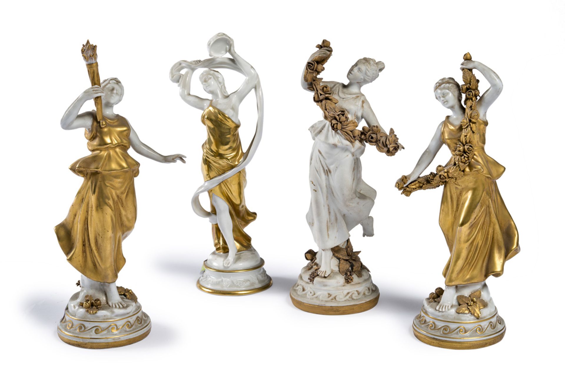 FOUR PORCELAIN AND BISCUIT FIGURES GINORI LATE 19TH CENTURY