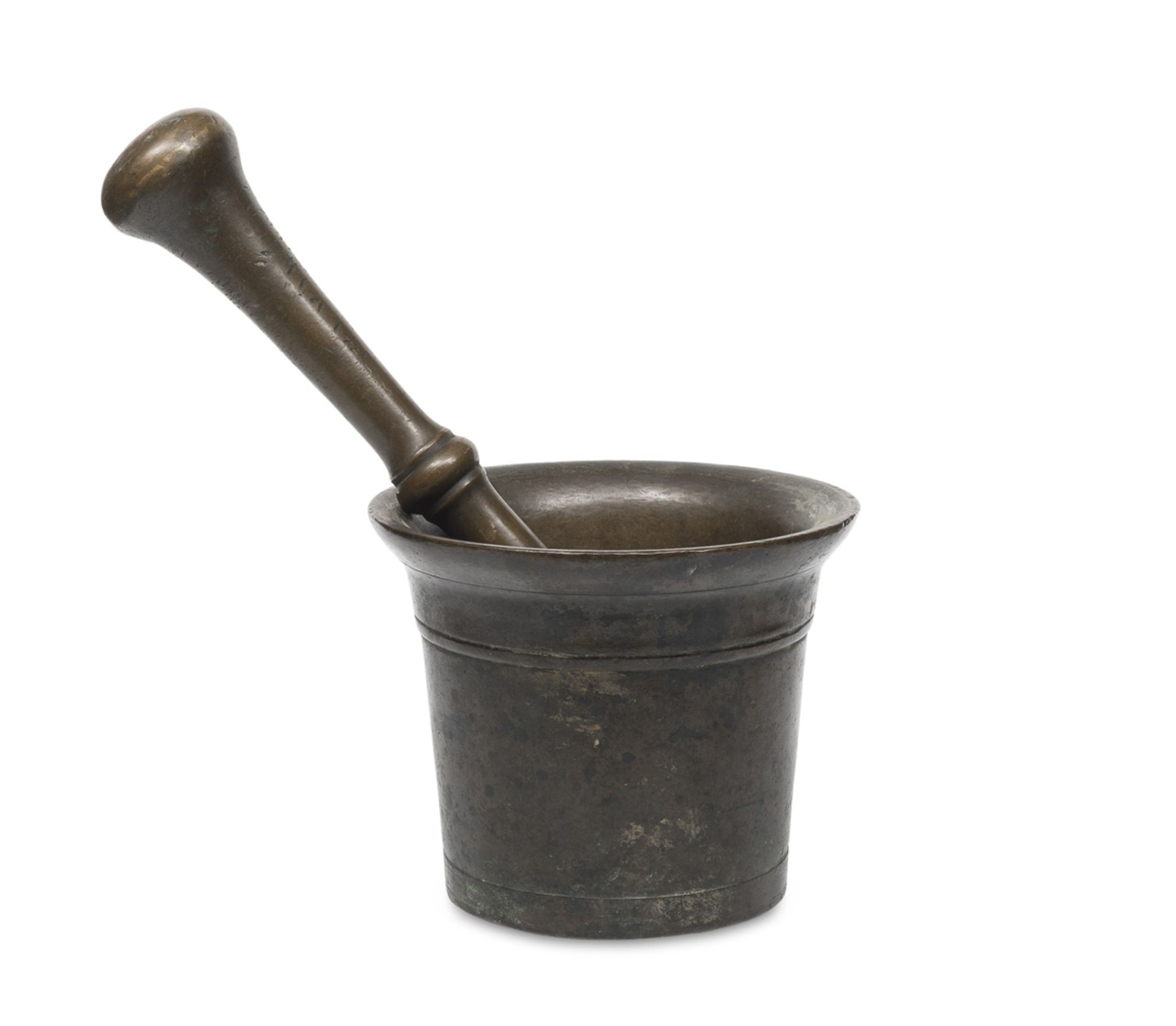 LARGE MORTAR WITH PESTLE 18TH CENTURY
