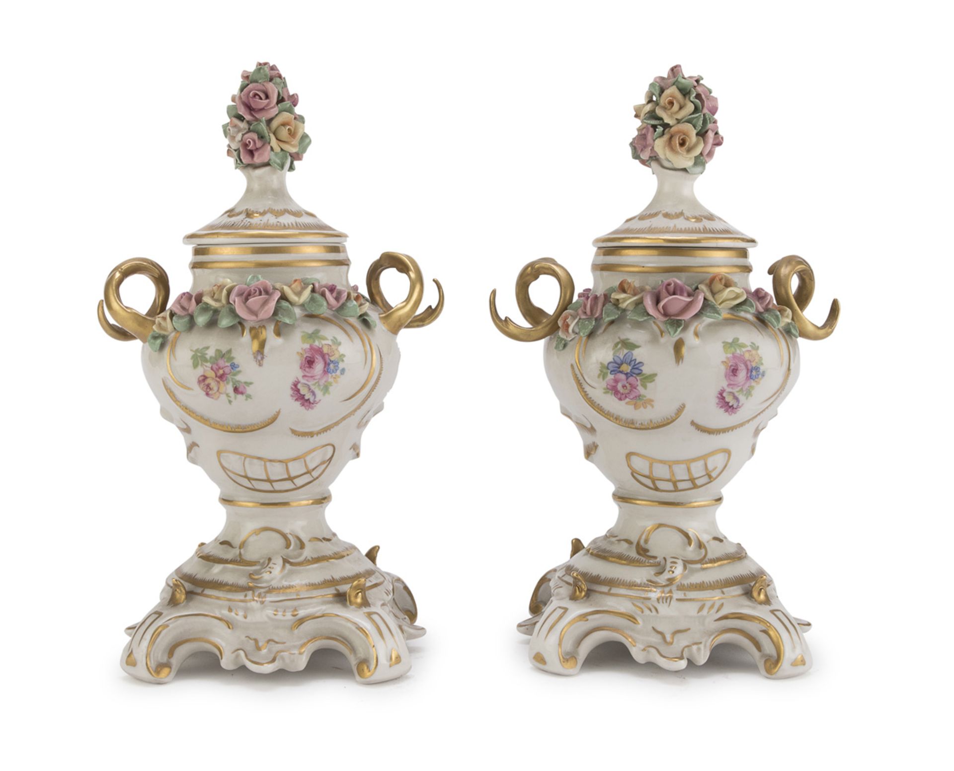 COUPLE OF POTICHES IN PORCELAIN BRAND CAPODIMONTE 20TH CENTURY