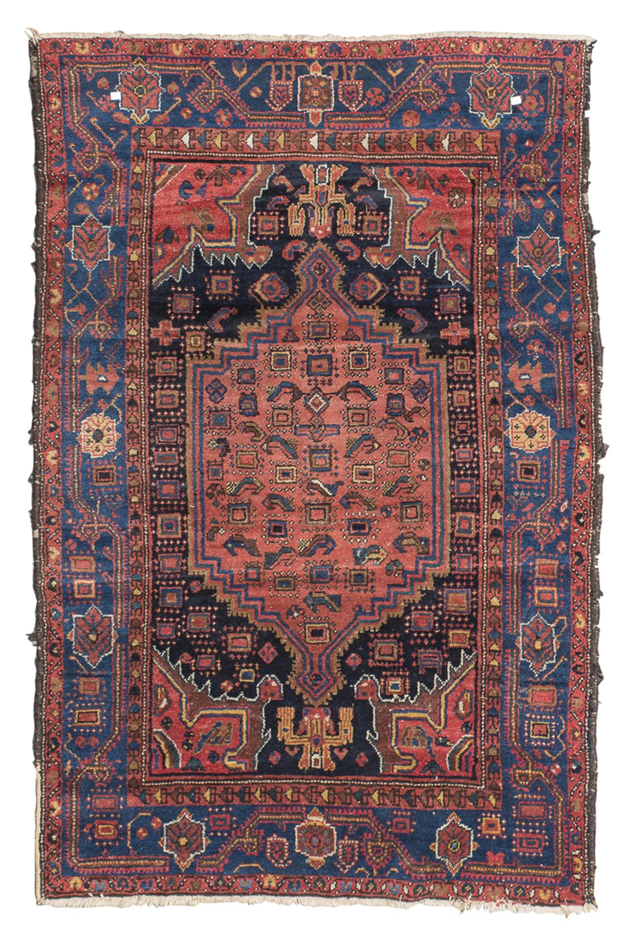 HAMADAN CARPET EARLY 20TH CENTURY