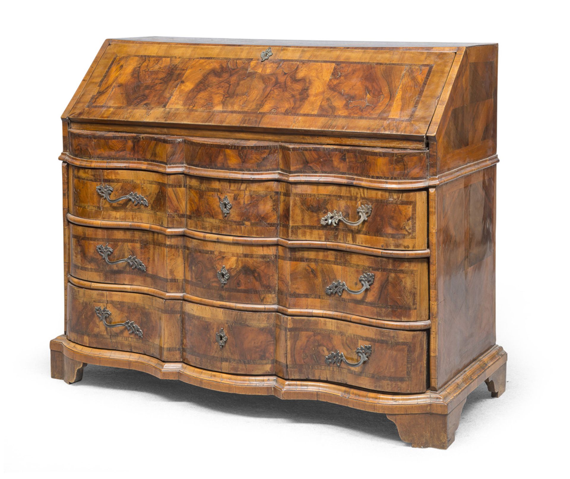 BEAUTIFUL DRESSER WITH FLIP TOP IN WALNUT AND WALNUT ROOT VENETO 18TH CENTURY