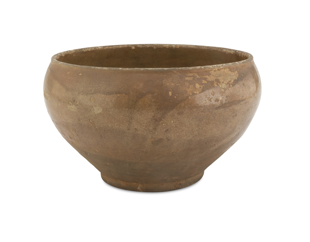 A VIETNAMESE CERAMIC BOWL. 12TH-14TH CENTURY.