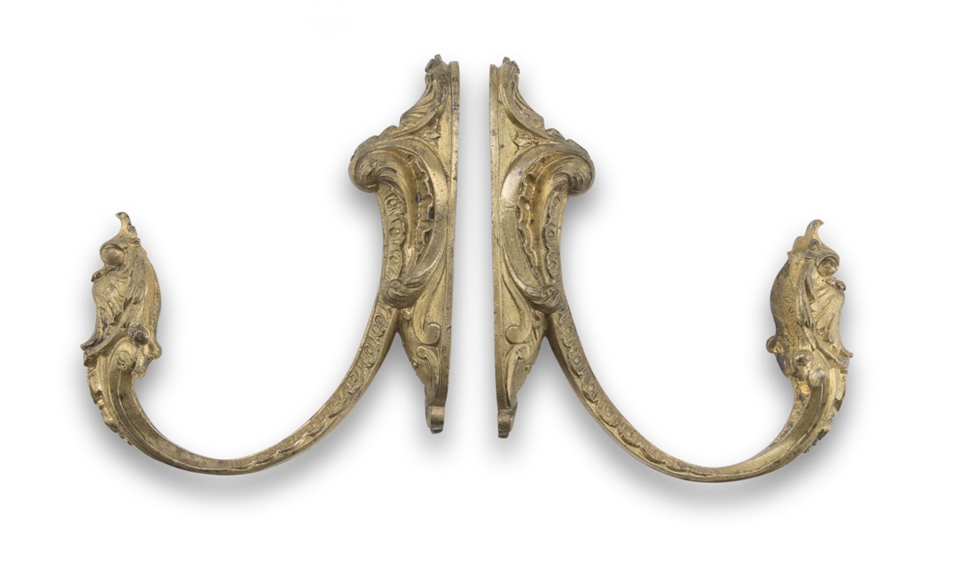 PAIR OF BRONZE CURTAIN RODS 18TH CENTURY