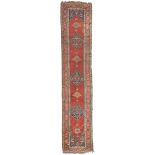 WONDERFUL MALAYER RUNNER EARLY 20TH CENTURY