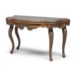 RARE WALNUT CONSOLE VENICE 18th CENTURY