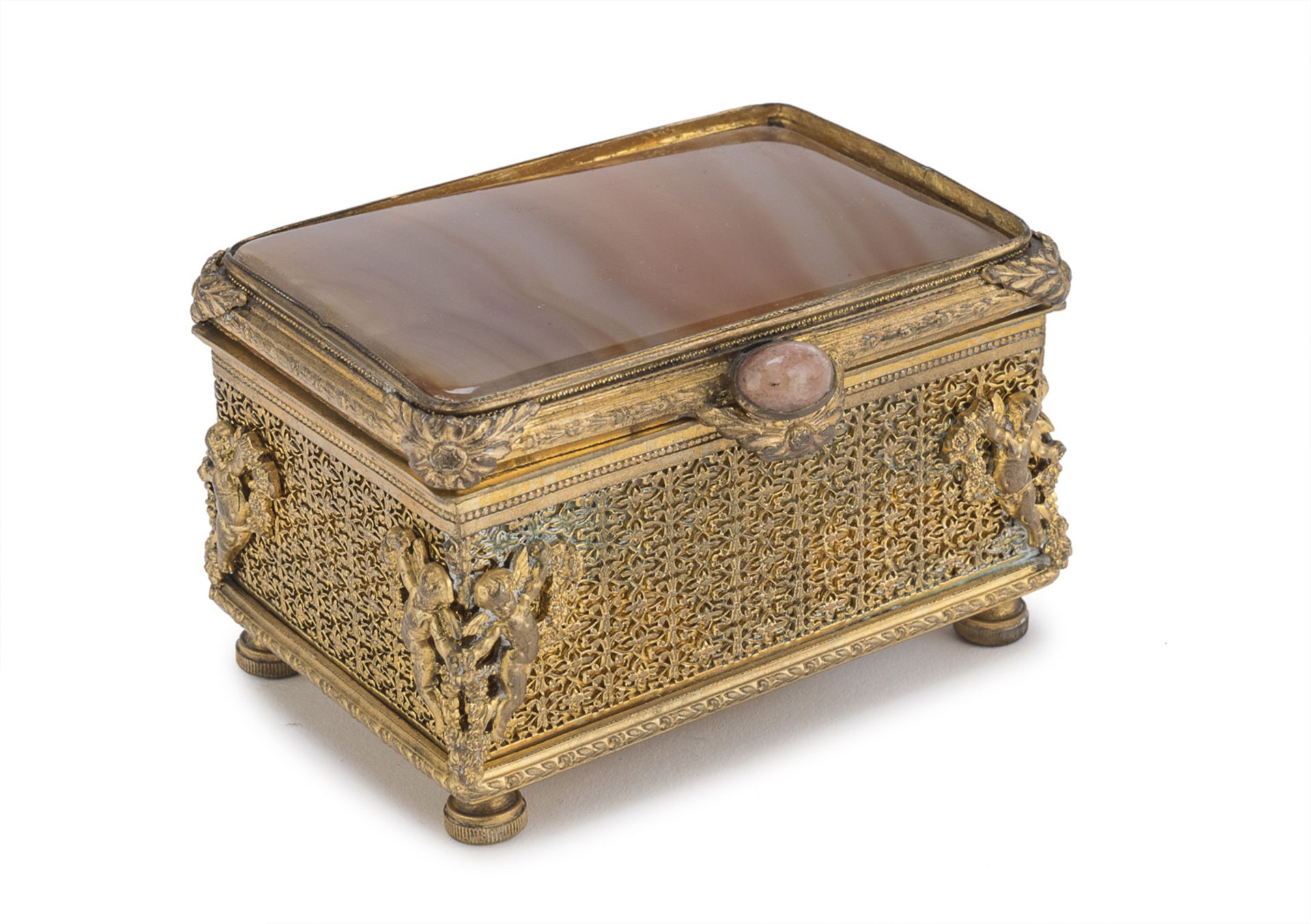 GILDED METAL CASE WITH AGATE EARLY 20TH CENTURY