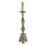 CANDLESTICK IN LACQUERED WOOD MARCHE 18TH CENTURY