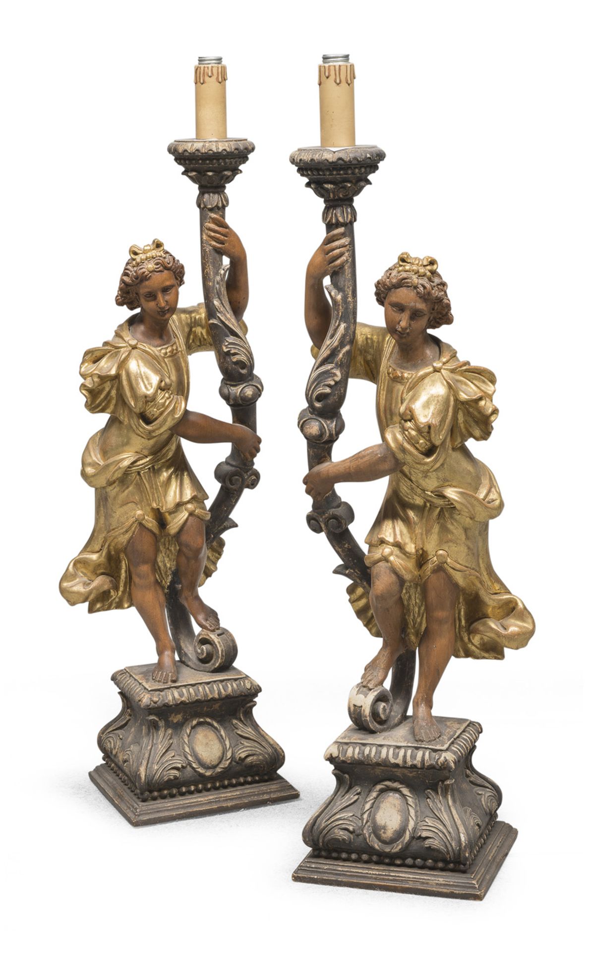 BEAUTIFUL PAIR OF CANDLESTICKS IN GILDED AND LACQUERED WOOD LATE 18th CENTURY