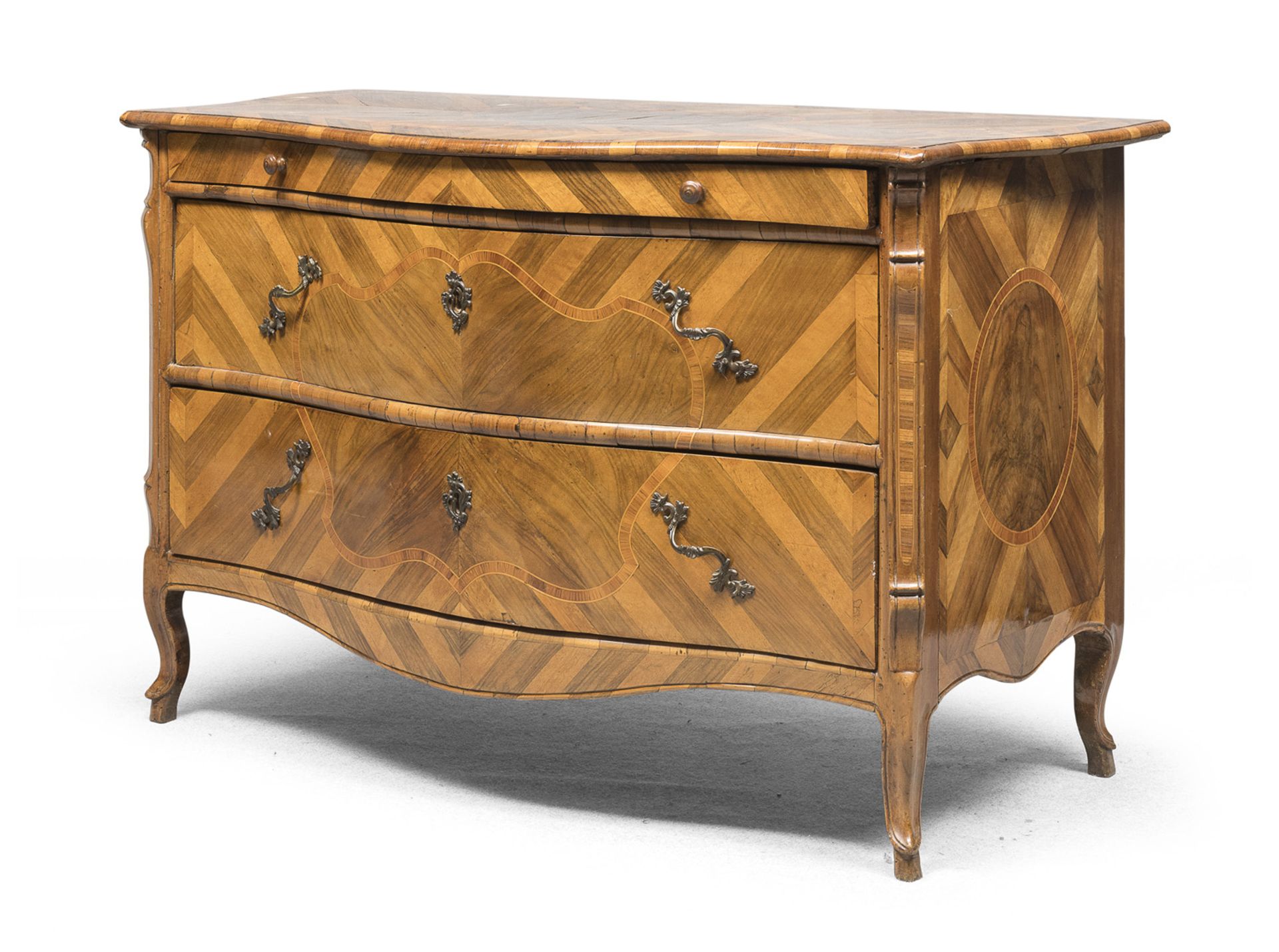 BEAUTIFUL COMMODE PROBABLY VENETO 18th CENTURY