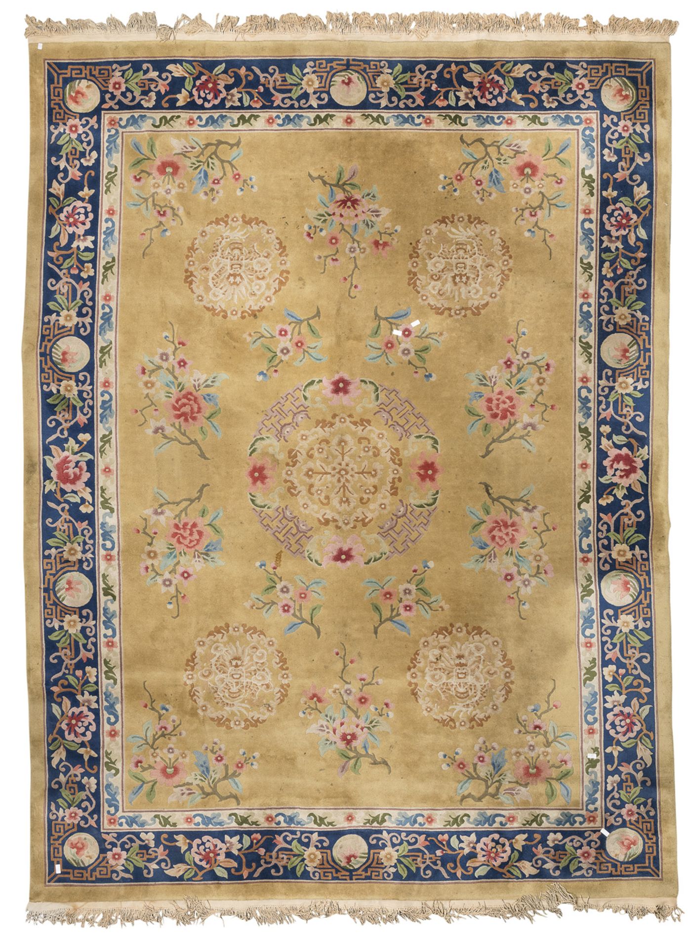 CHINESE CARPET TIEN-TSIN FIRST HALF 20TH CENTURY