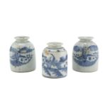 THREE SMALL JARS IN WHITE AND BLUE PORCELAIN CHINA LATE 19th EARLY 20th CENTURY