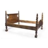 WALNUT BED ELEMENTS OF THE 17TH CENTURY