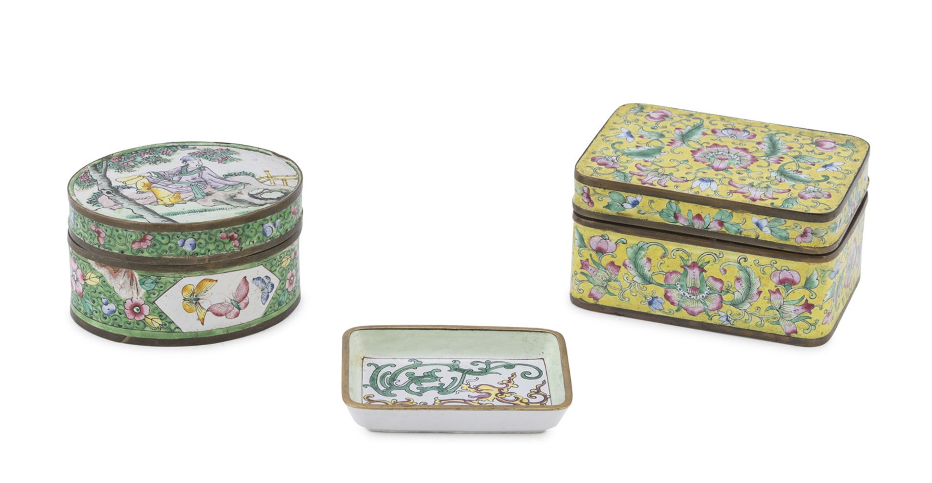 TWO BOXES AND A SMALL TRAY IN METAL WITH POLYCHROME ENAMELS CHINA 20TH CENTURY