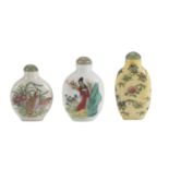 THREE SNUFF BOTTLES IN PORCELAIN WITH POLYCHROME ENAMELS CHINA 20th CENTURY