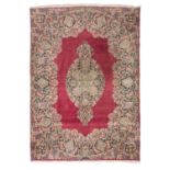 BEAUTIFUL KIRMAN RUG EARLY 20TH CENTURY