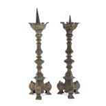 PAIR OF BRONZE CANDLESTICKS VENETO 17TH CENTURY