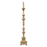 18TH CENTURY WOOD FLOOR CANDLESTICK