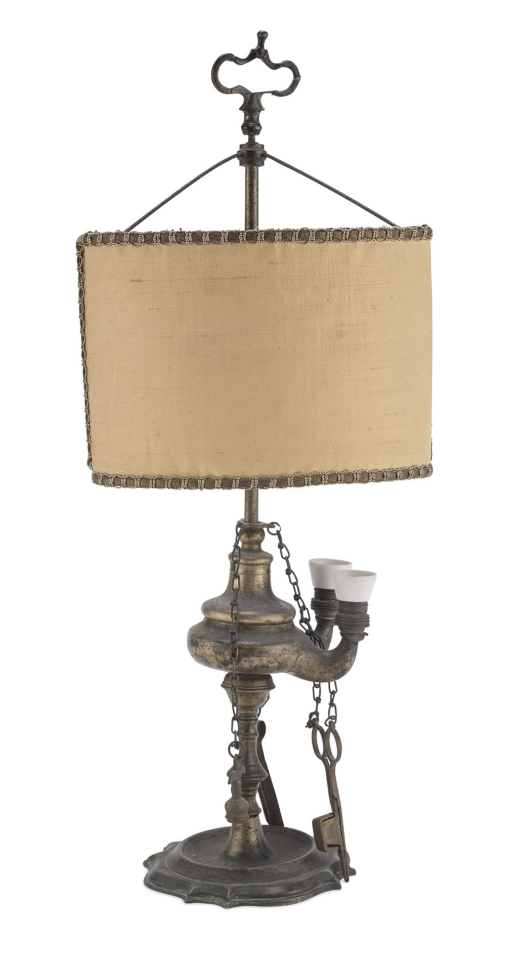 METAL OIL LAMP ADAPTED TO TABLE LAMP 19TH CENTURY