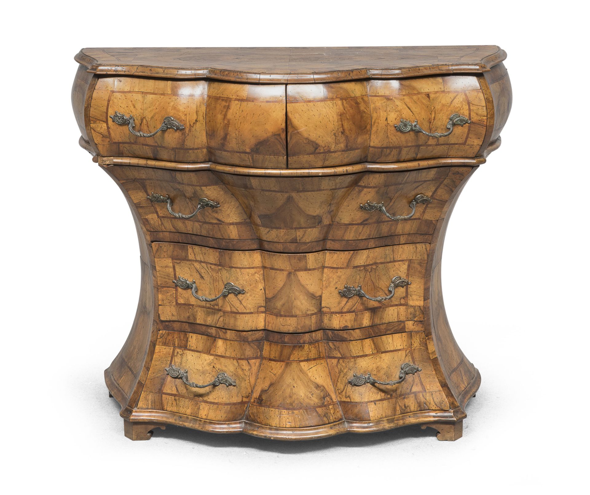OLIVE ROOT COMMODE IN VENETIAN STYLE LATE 19TH CENTURY