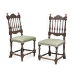 PAIR OF WALNUT CHAIRS VENETO 18TH CENTURY