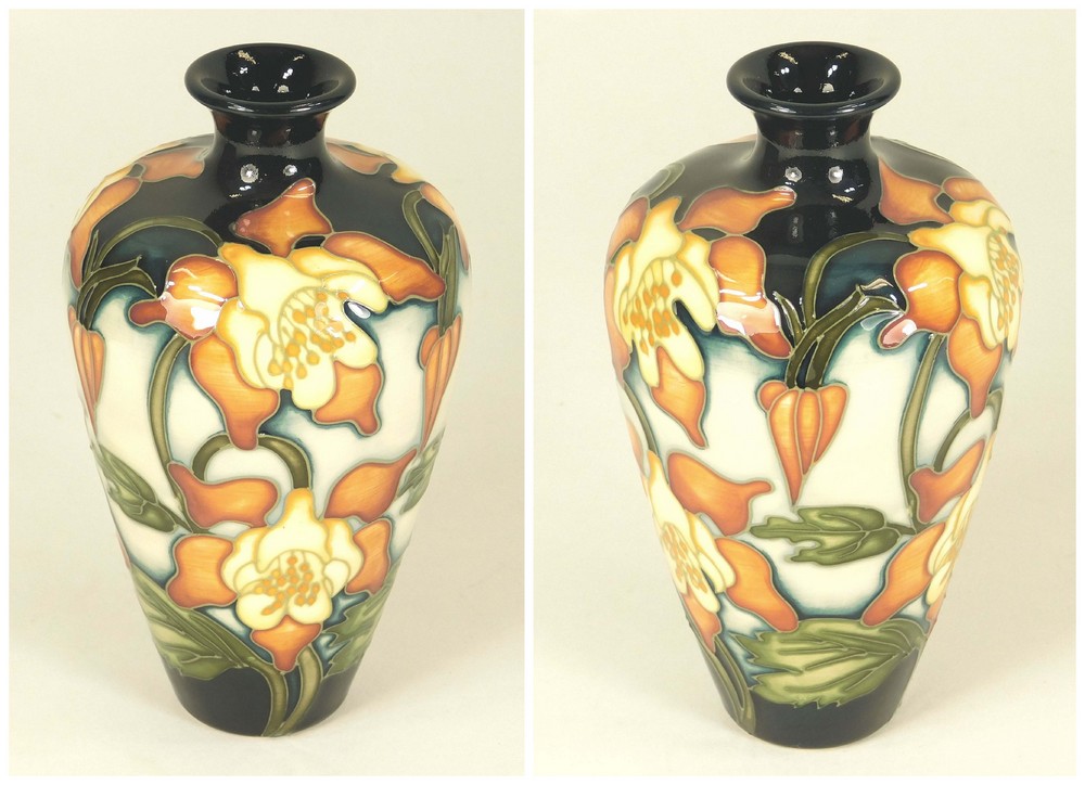 MOORCROFT. - Bild 2 aus 2