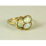 OPAL RING.