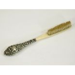 MOUSTACHE BRUSH.